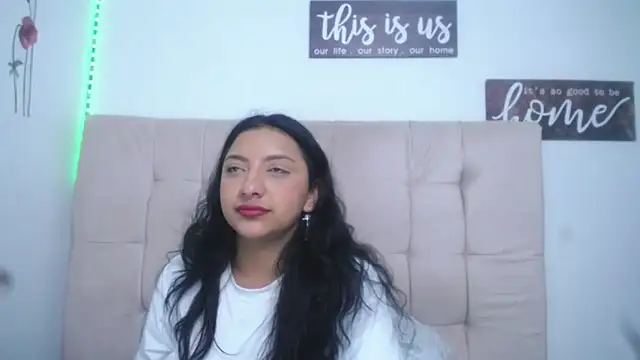 mariilulp303av online show from 28, 1, 2025