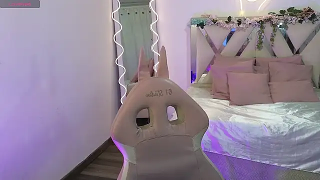 Snapshot of kittystart_tay chatting on 11, 2, 2025 kittystart tay online show from 11, 2, 2025