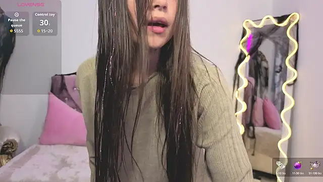 Snapshot of kittystart_tay chatting on 19, 10, 2025 kittystart tay online show from 19, 10, 2025