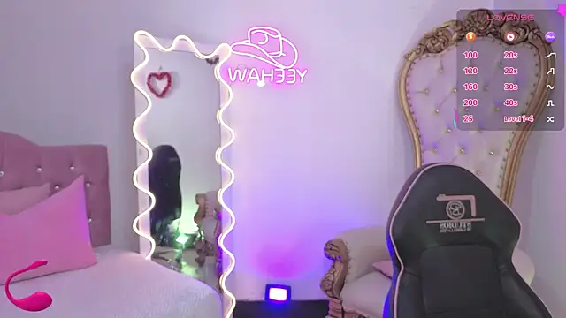 Snapshot of kittystart_tay chatting on 23, 11, 2025 kittystart tay online show from 23, 11, 2025