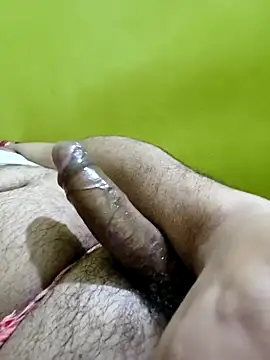 Snapshot of Shashi_9896 chatting on 18, 11, 2025 Shashi 9896 online show from 18, 11, 2025