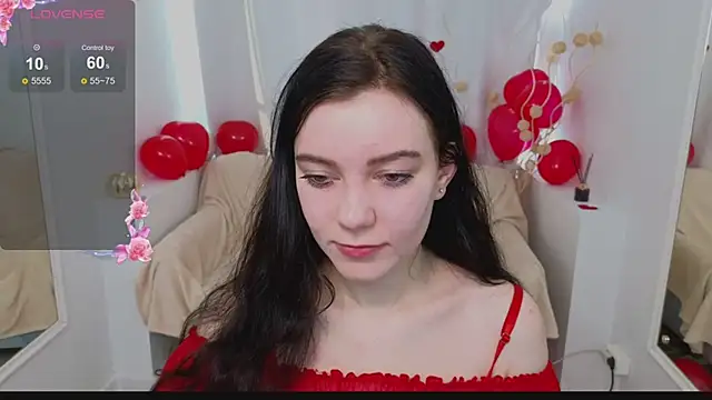 Snapshot of Lana__Cute_ chatting on 7, 2, 2025 Lana Cute online show from 7, 2, 2025