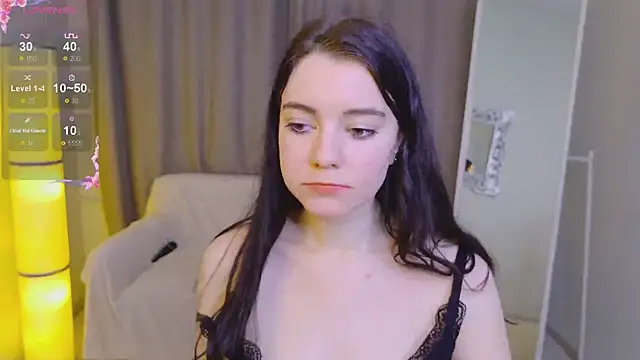 Snapshot of Lana__Cute_ chatting on 9, 3, 2025 Lana Cute online show from 9, 3, 2025