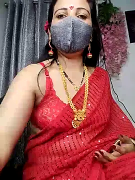 Snapshot of sexy_bhabhi69 chatting on 7, 2, 2025 sexy bhabhi69 online show from 7, 2, 2025