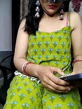 Snapshot of sexy_bhabhi69 chatting on 17, 3, 2025 sexy bhabhi69 online show from 17, 3, 2025