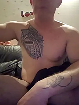 Snapshot of jourdinio13 chatting on 5, 2, 2026 jourdinio13 online show from 5, 2, 2026