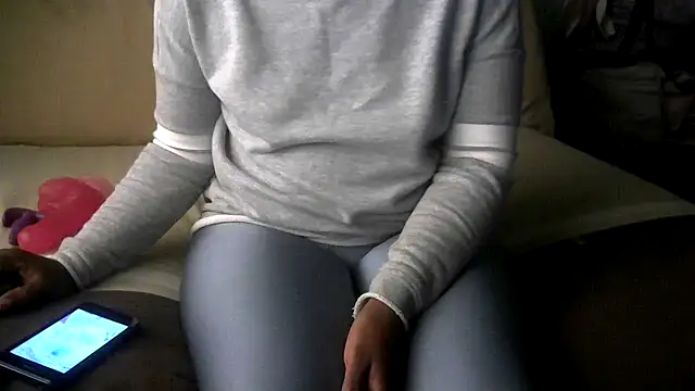 Snapshot of NicoleBitch87 chatting on 20, 3, 2025 NicoleBitch87 online show from 20, 3, 2025