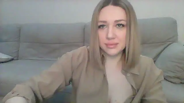 Snapshot of VickyLove047 chatting on 7, 2, 2025 VickyLove047 online show from 7, 2, 2025