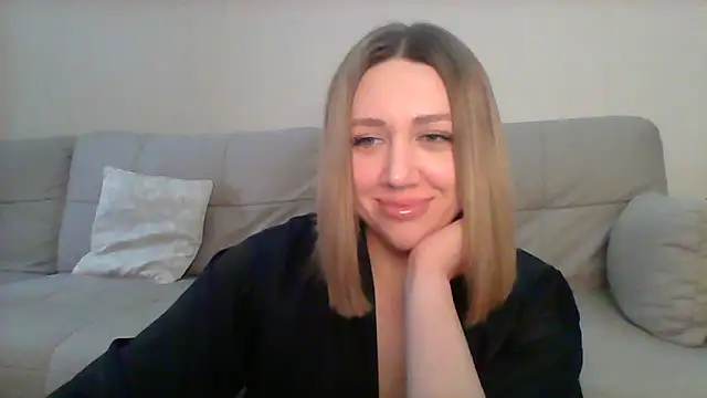 Snapshot of VickyLove047 chatting on 3, 3, 2025 VickyLove047 online show from 3, 3, 2025