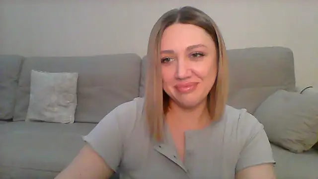 Snapshot of VickyLove047 chatting on 13, 3, 2025 VickyLove047 online show from 13, 3, 2025