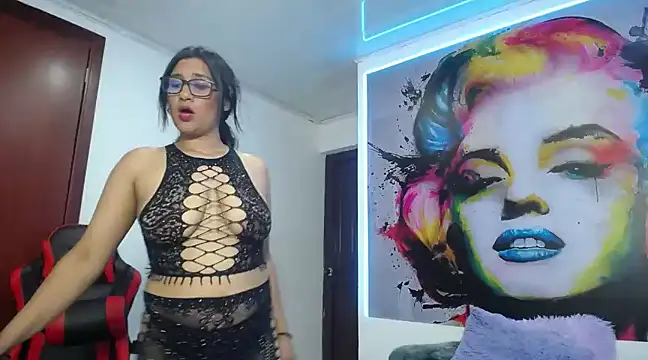 karime sexygirl online show from 17, 1, 2025