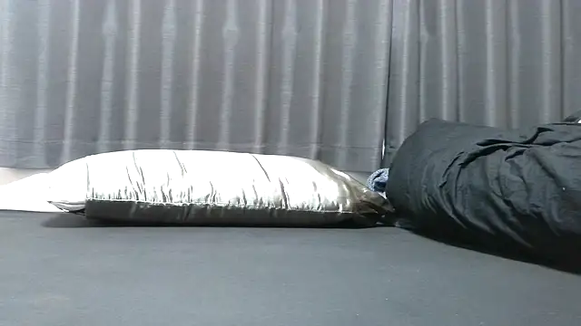 Snapshot of da_ichi chatting on 14, 10, 2025 da ichi online show from 14, 10, 2025