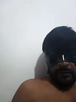 Snapshot of johnsinsexy chatting on 1, 1, 2025 johnsinsexy online show from 1, 1, 2025