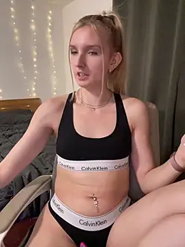 AnnyBelleX online show from 19, 12, 2025