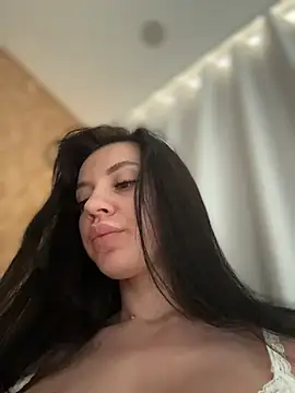 JulliaVegas online show from 16, 3, 2026