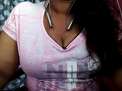 Snapshot of Tamilsathya2024 chatting on 13, 3, 2025 Tamilsathya2024 online show from 13, 3, 2025