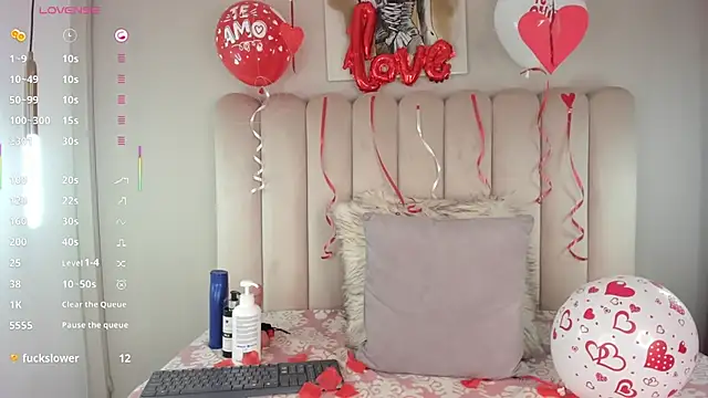 CharlotteDupontt online show from 14, 2, 2025