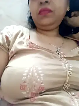 Snapshot of sunita-doll chatting on 14, 9, 2025 sunita-doll online show from 14, 9, 2025