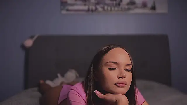 Snapshot of Viktoria_www chatting on 16, 3, 2026 Viktoria www online show from 16, 3, 2026