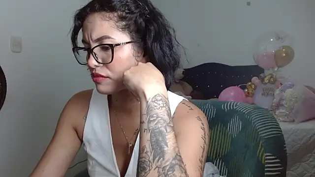 Sexy Lia  online show from 7, 2, 2026