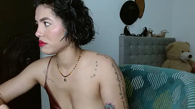 Snapshot of Sexy_Lia_ chatting on 27, 4, 2026 Sexy Lia online show from 27, 4, 2026