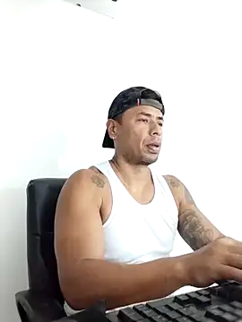 Snapshot of Antolinex chatting on 14, 12, 2025 Antolinex online show from 14, 12, 2025