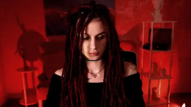 Snapshot of JadeCastle_ chatting on 12, 5, 2026 JadeCastle online show from 12, 5, 2026