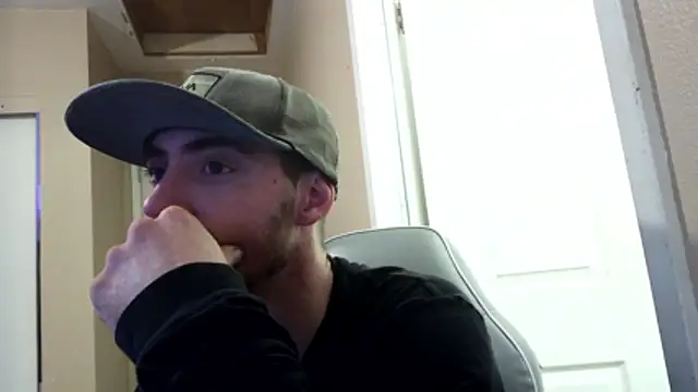 Huntzg23 online show from 16, 3, 2026