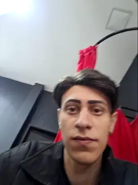 Snapshot of Leinad27 chatting on 7, 2, 2026 Leinad27 online show from 7, 2, 2026
