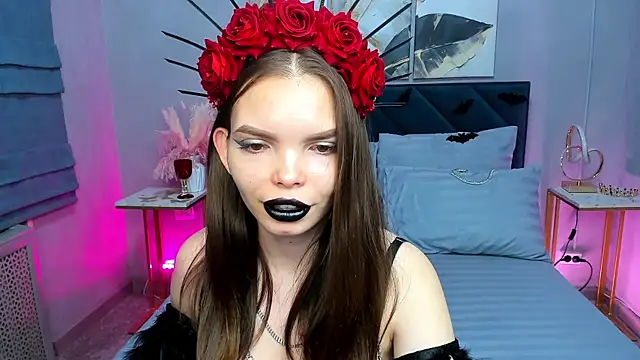 Curvy Dynamite  online show from 31, 10, 2025