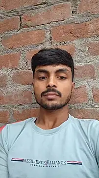 Snapshot of Suraj223kumar chatting on 26, 10, 2025 Suraj223kumar online show from 26, 10, 2025