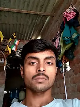 Snapshot of Suraj223kumar chatting on 27, 10, 2025 Suraj223kumar online show from 27, 10, 2025