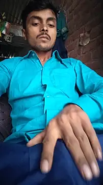 Snapshot of Suraj223kumar chatting on 28, 10, 2025 Suraj223kumar online show from 28, 10, 2025