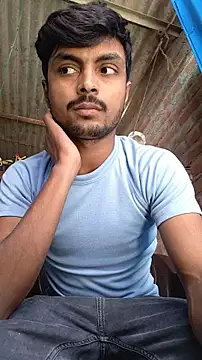 Snapshot of Suraj223kumar chatting on 21, 11, 2025 Suraj223kumar online show from 21, 11, 2025