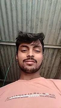 Snapshot of Suraj223kumar chatting on 29, 11, 2025 Suraj223kumar online show from 29, 11, 2025