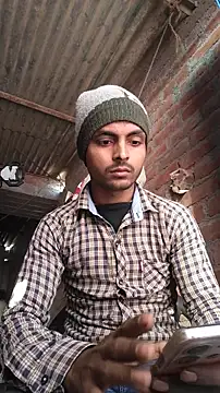 Snapshot of Suraj223kumar chatting on 5, 12, 2025 Suraj223kumar online show from 5, 12, 2025