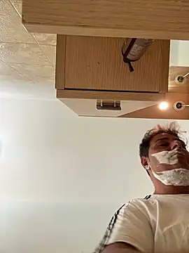 SecretlyDD online show from 1, 10, 2025