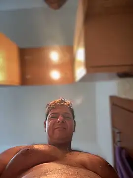 SecretlyDD online show from 15, 11, 2025