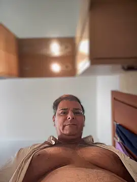 SecretlyDD online show from 26, 11, 2025