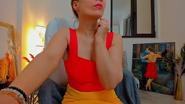 Snapshot of Julya_Anna chatting on 6, 5, 2026 Julya Anna online show from 6, 5, 2026