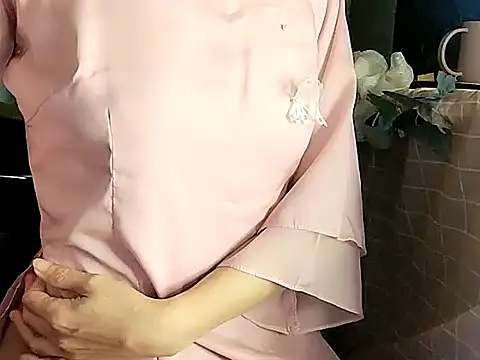 Snapshot of Lucy_limon chatting on 29, 9, 2025 Lucy limon online show from 29, 9, 2025