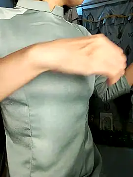 Snapshot of Lucy_limon chatting on 3, 10, 2025 Lucy limon online show from 3, 10, 2025