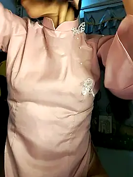 Snapshot of Lucy_limon chatting on 5, 10, 2025 Lucy limon online show from 5, 10, 2025