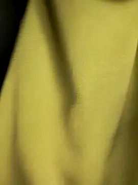 Snapshot of Lucy_limon chatting on 10, 11, 2025 Lucy limon online show from 10, 11, 2025