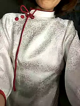 Snapshot of Lucy_limon chatting on 5, 12, 2025 Lucy limon online show from 5, 12, 2025