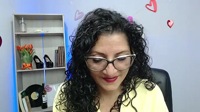 Snapshot of arianna_ros3 chatting on 11, 3, 2025 arianna ros3 online show from 11, 3, 2025