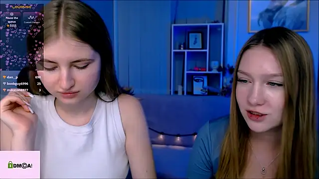 playful sophie online show from 5, 1, 2025