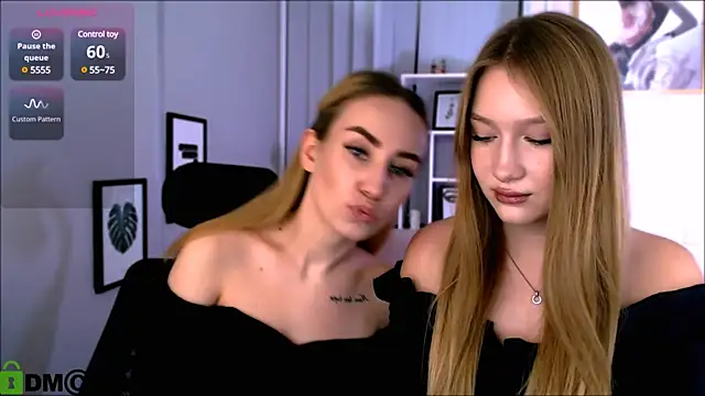 playful sophie online show from 4, 2, 2025