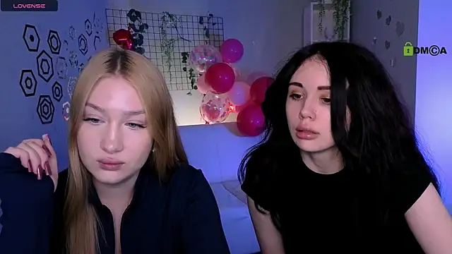 playful sophie online show from 4, 3, 2026