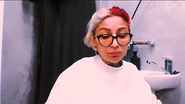 Snapshot of Lucky_Deniz chatting on 23, 11, 2025 Lucky Deniz online show from 23, 11, 2025